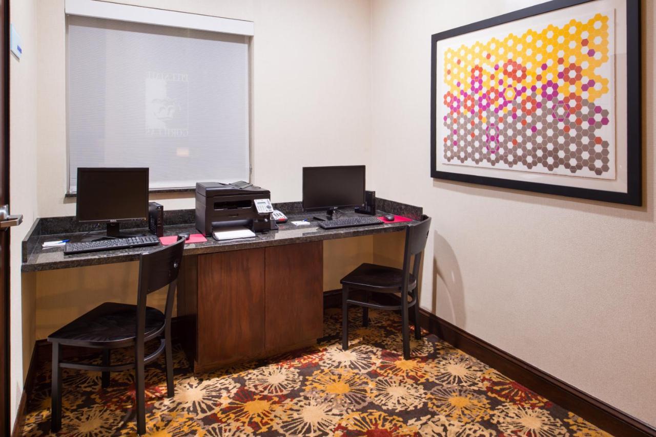 Holiday Inn Express & Suites Pittsburg By Ihg Buitenkant foto