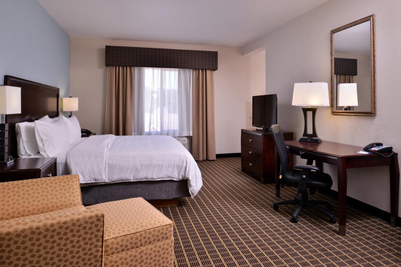 Holiday Inn Express & Suites Pittsburg By Ihg Buitenkant foto