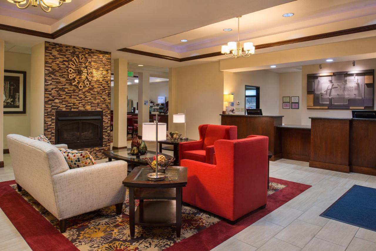 Holiday Inn Express & Suites Pittsburg By Ihg Buitenkant foto