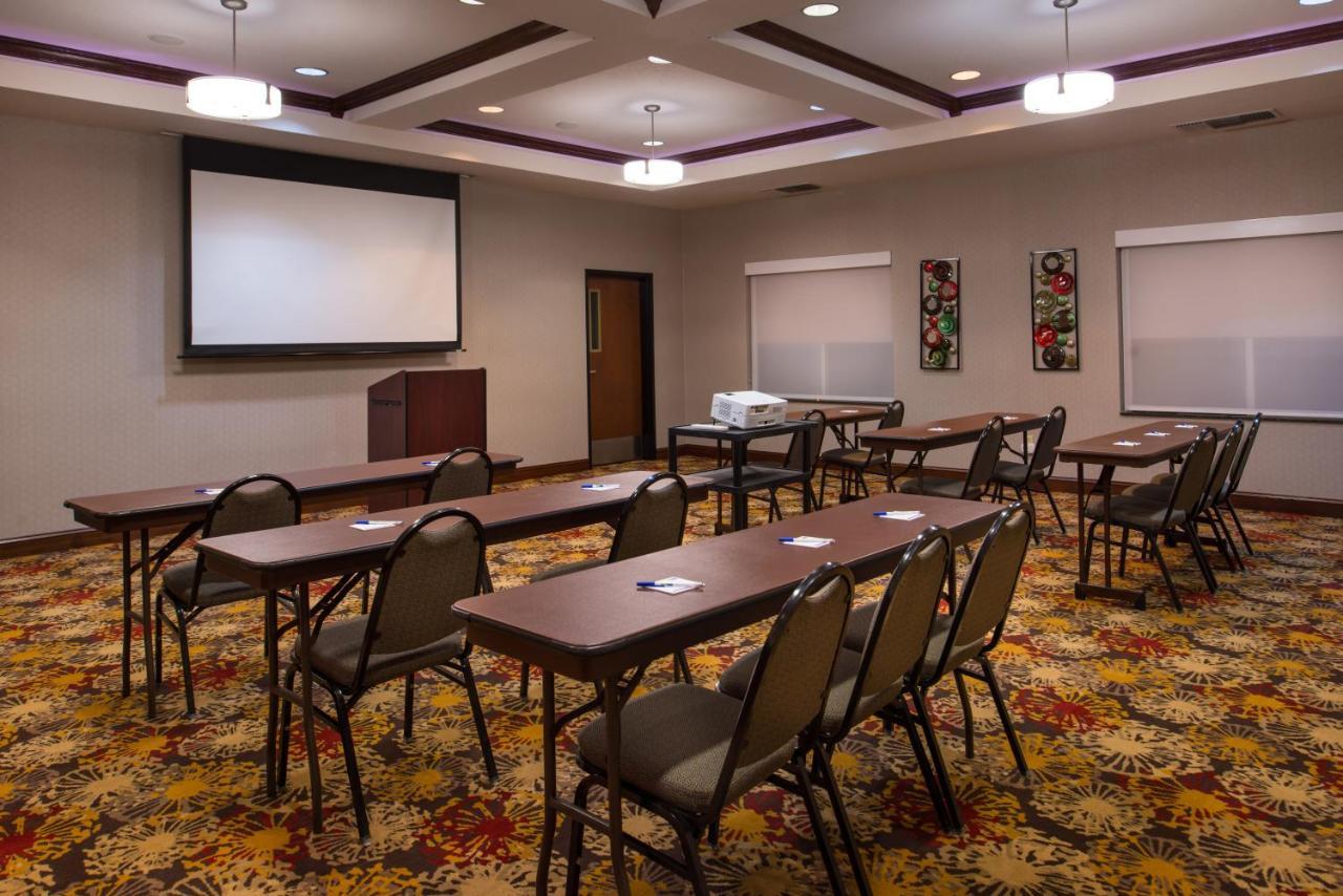 Holiday Inn Express & Suites Pittsburg By Ihg Buitenkant foto