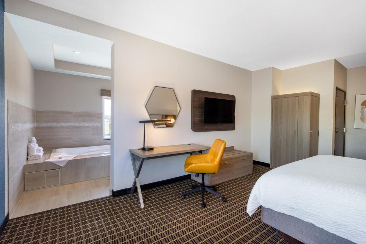 Holiday Inn Express & Suites Pittsburg By Ihg Buitenkant foto