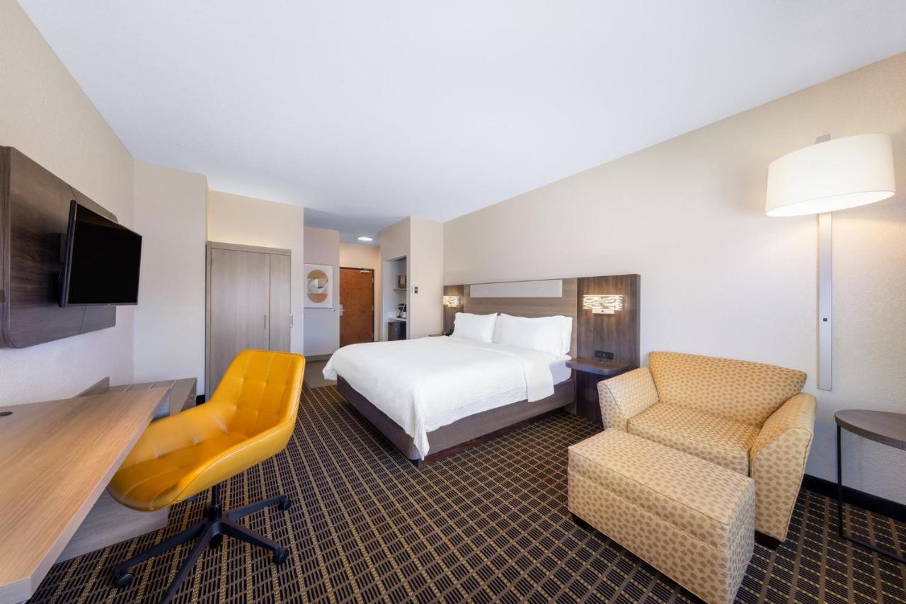 Holiday Inn Express & Suites Pittsburg By Ihg Buitenkant foto