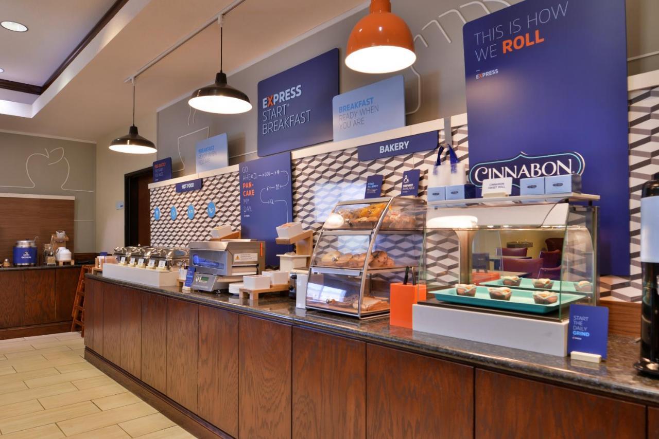 Holiday Inn Express & Suites Pittsburg By Ihg Buitenkant foto