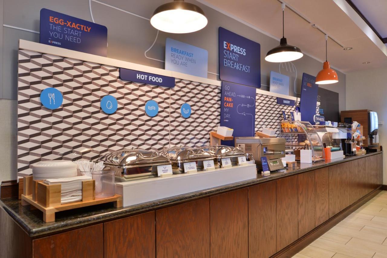 Holiday Inn Express & Suites Pittsburg By Ihg Buitenkant foto